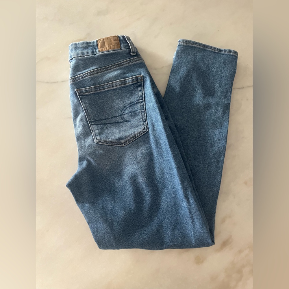 American Eagle Outfitters Blue Cropped Denim Pants